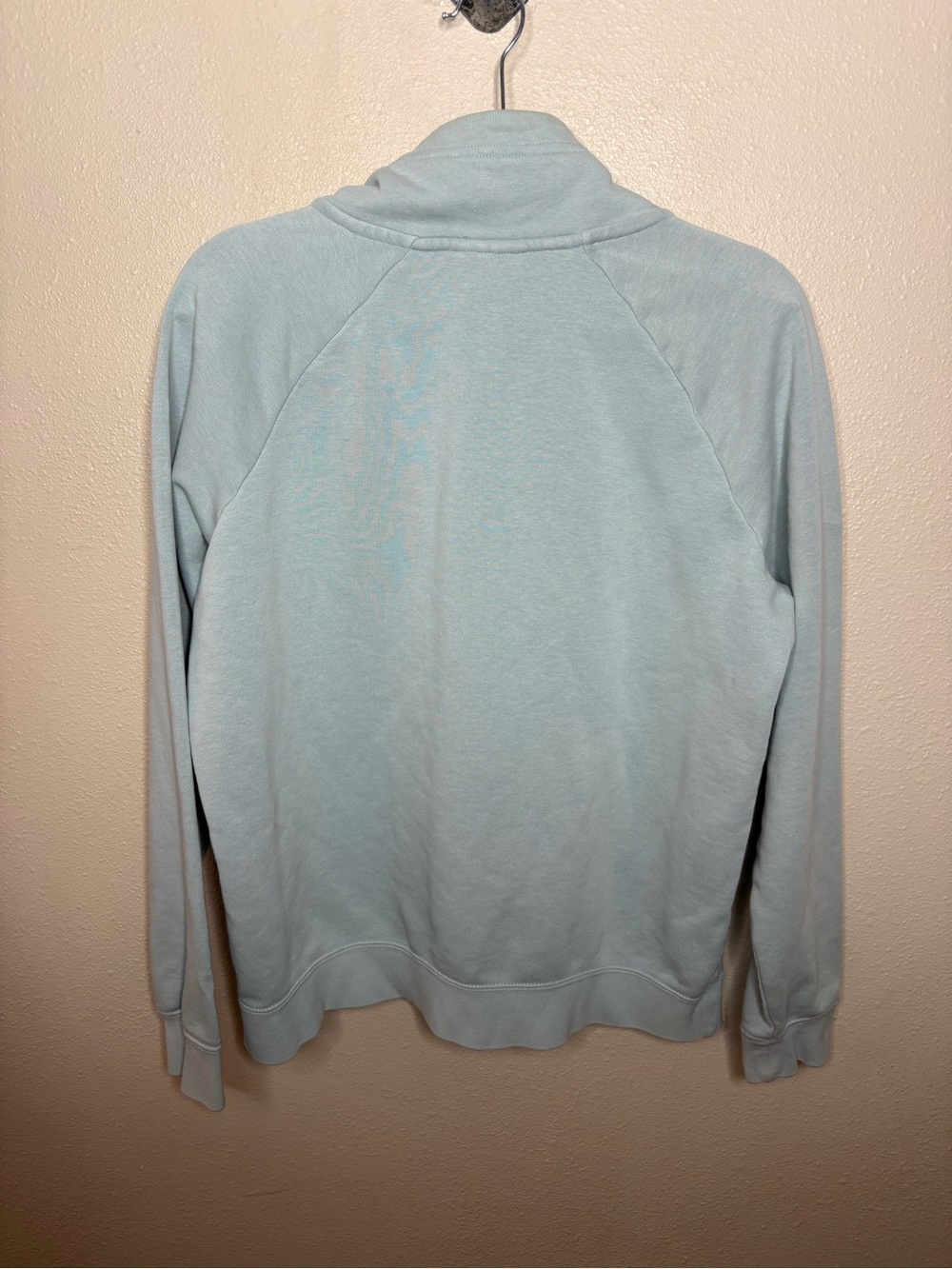 NIKE Women’s- Pull Over-Size: Small-Soft Mint - Picture 6 of 6